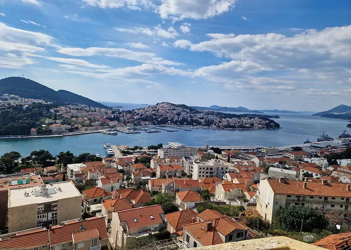 Bella Vista