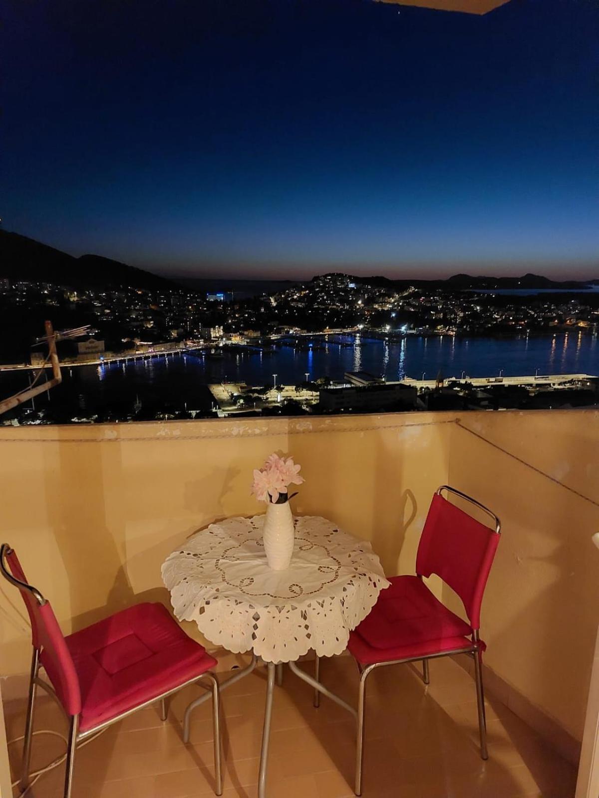 Bella Vista Apartment